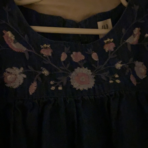 GAP girls denim dress - Picture 2 of 4